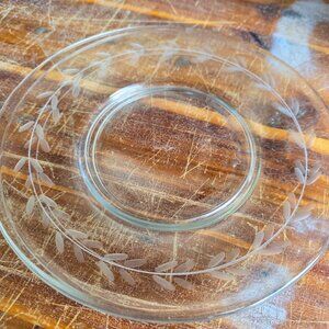 Anchor Hocking Gray Cut Laurel Leaf Clear Glass Plate Lot of 2 Vintage GUC Cute!